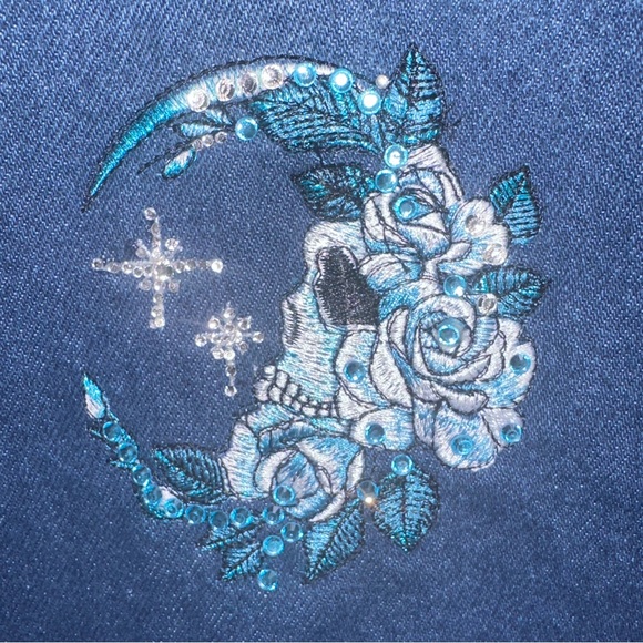 Skull Moon & Roses Embroidered Distressed Denim Jacket - Picture 4 of 9